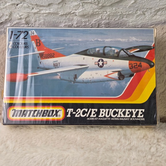 MATCHBOX Other - Matchbox 1:72 Scale Rockwell T2C E Buckeye Model Kit PK42 New Factory Sealed